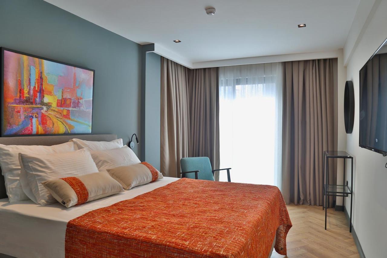 In The Middle Hotel Antalya Exterior photo