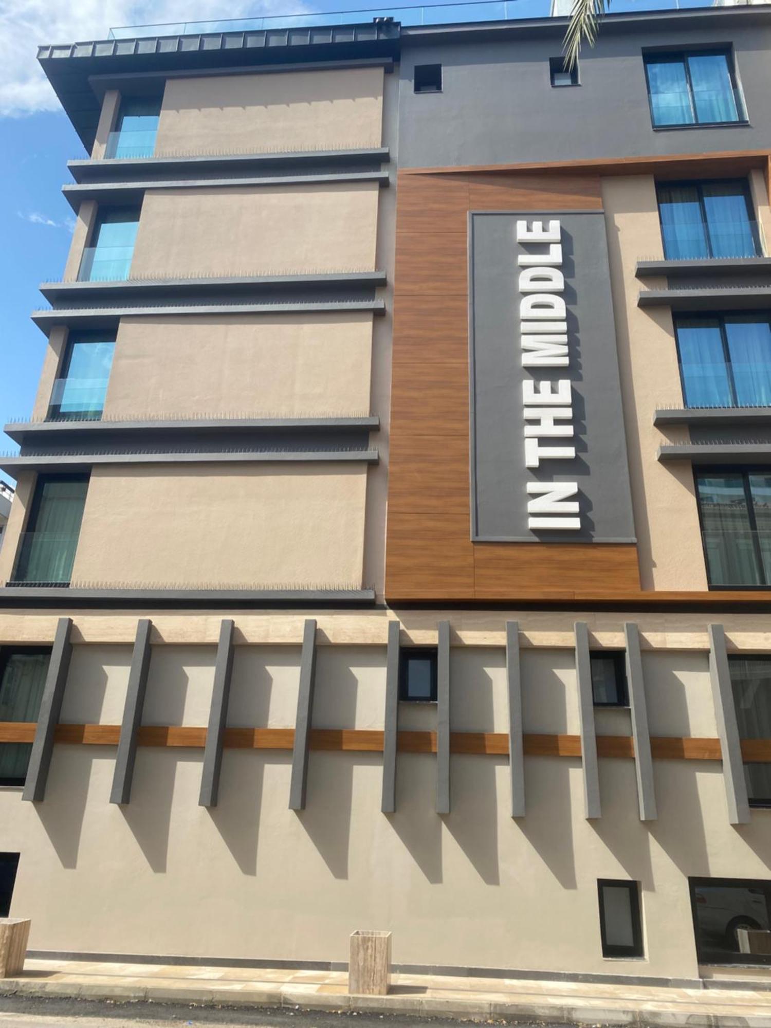 In The Middle Hotel Antalya Exterior photo